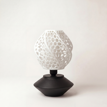 Fractis Orbit Table Lamp